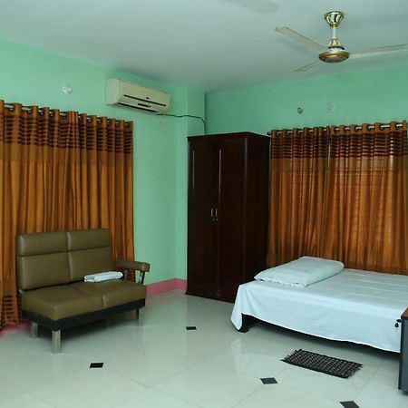 Awesome Holiday Home Dhaka Luaran gambar