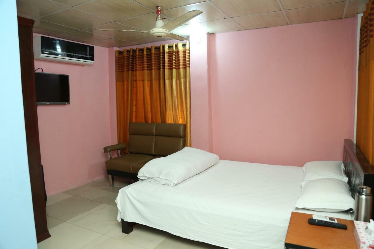 Awesome Holiday Home Dhaka Luaran gambar