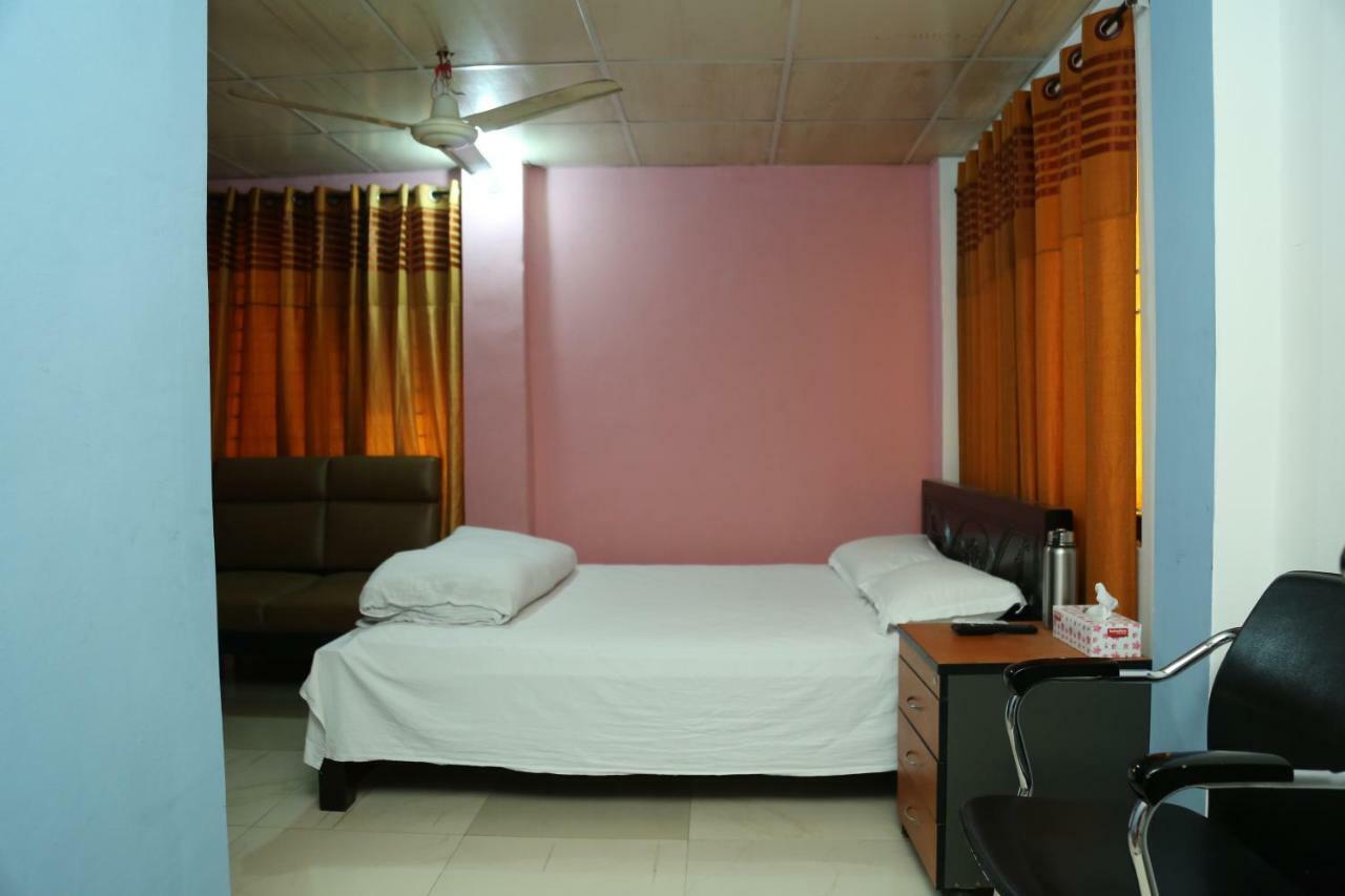 Awesome Holiday Home Dhaka Luaran gambar