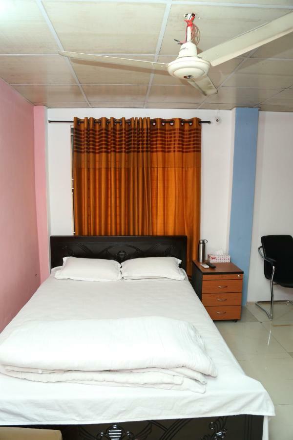 Awesome Holiday Home Dhaka Luaran gambar